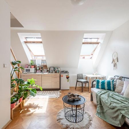 Beethoven Apartment Братислава Екстериор снимка