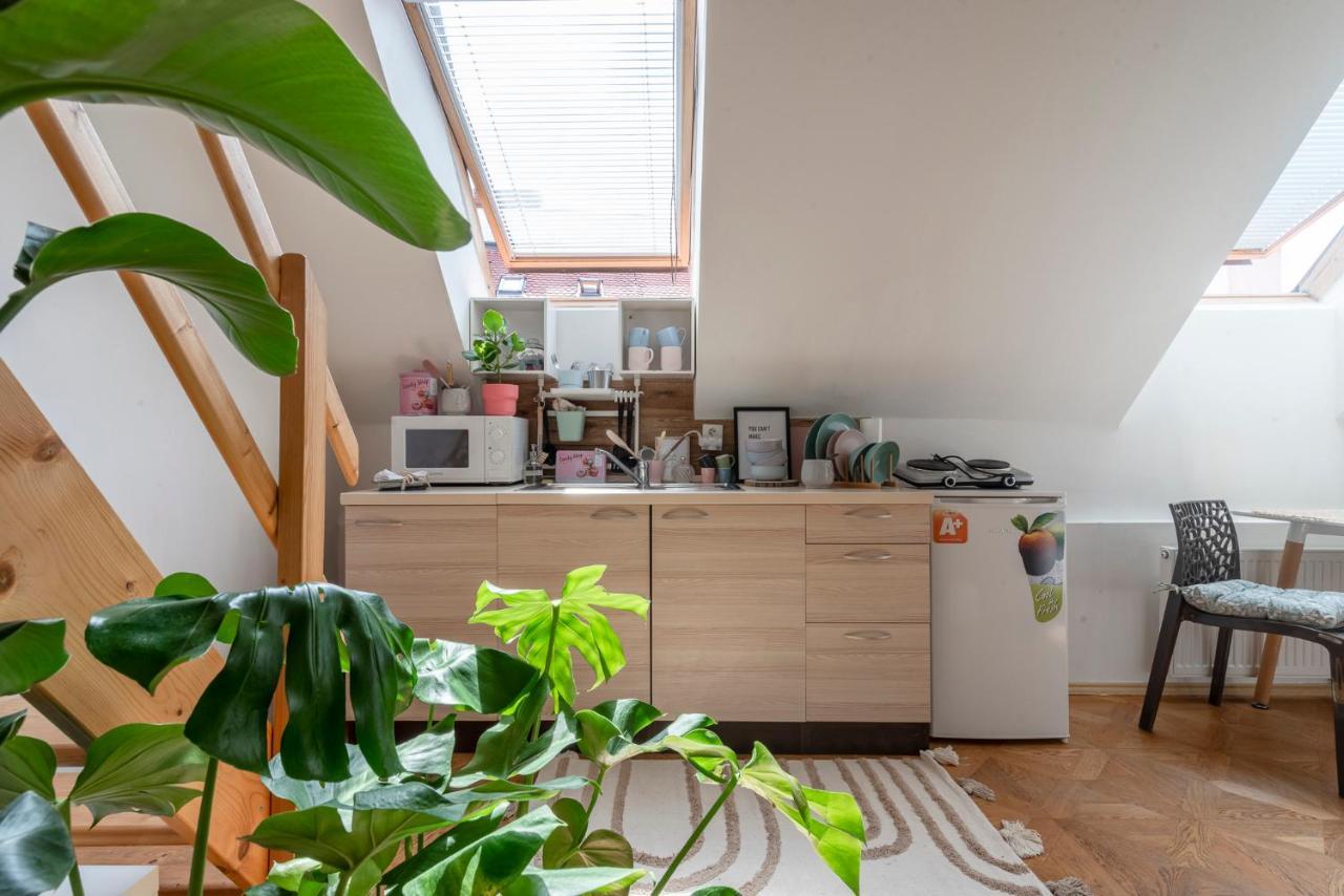Beethoven Apartment Братислава Екстериор снимка