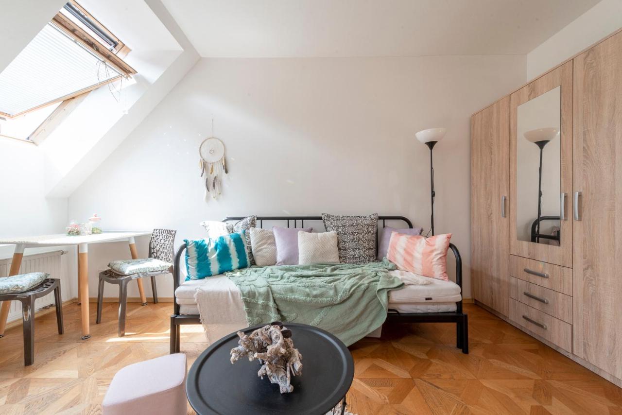 Beethoven Apartment Братислава Екстериор снимка